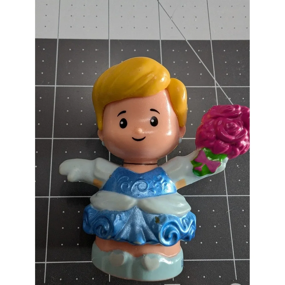 Little People lot 3 Cinderella bright pink flower Prince & Bonus Barbie Beach